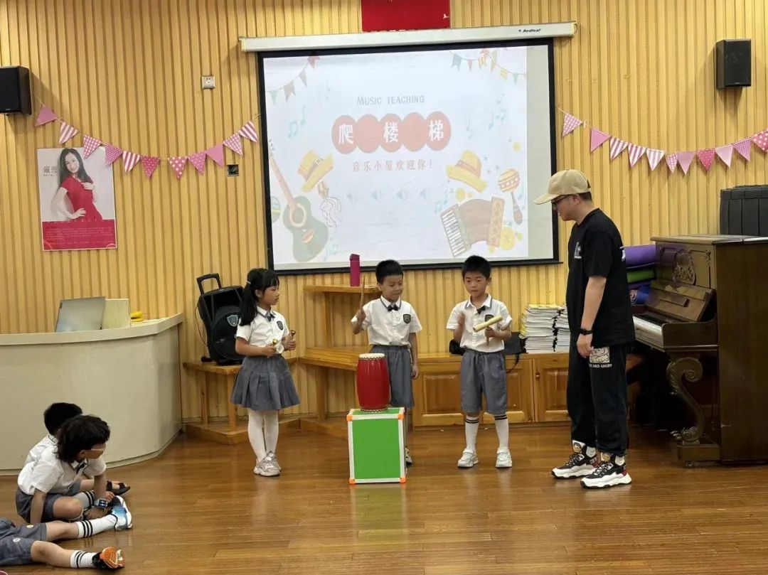 【雅趣童年】“趣”探小学,衔接有度——永嘉县博雅滨江幼儿园大班段参观小学活动 第69张 【雅趣童年】“趣”探小学,衔接有度——永嘉县博雅滨江幼儿园大班段参观小学活动 第69张