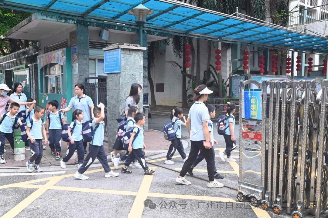 初探小学 ,“幼”见成长——太和第二幼儿园幼小衔接活动之参观龙归小学 第17张