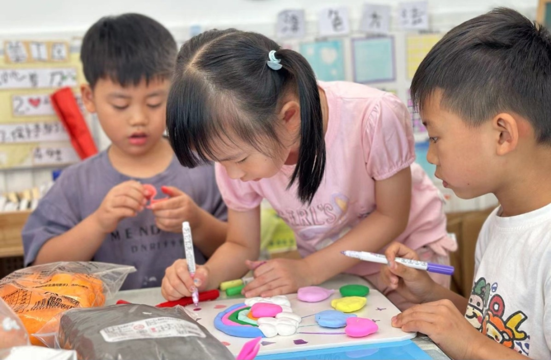 趣探小学 筑梦成长——金湖幼儿园大班组参观银湖实验小学 第28张 趣探小学 筑梦成长——金湖幼儿园大班组参观银湖实验小学 第28张