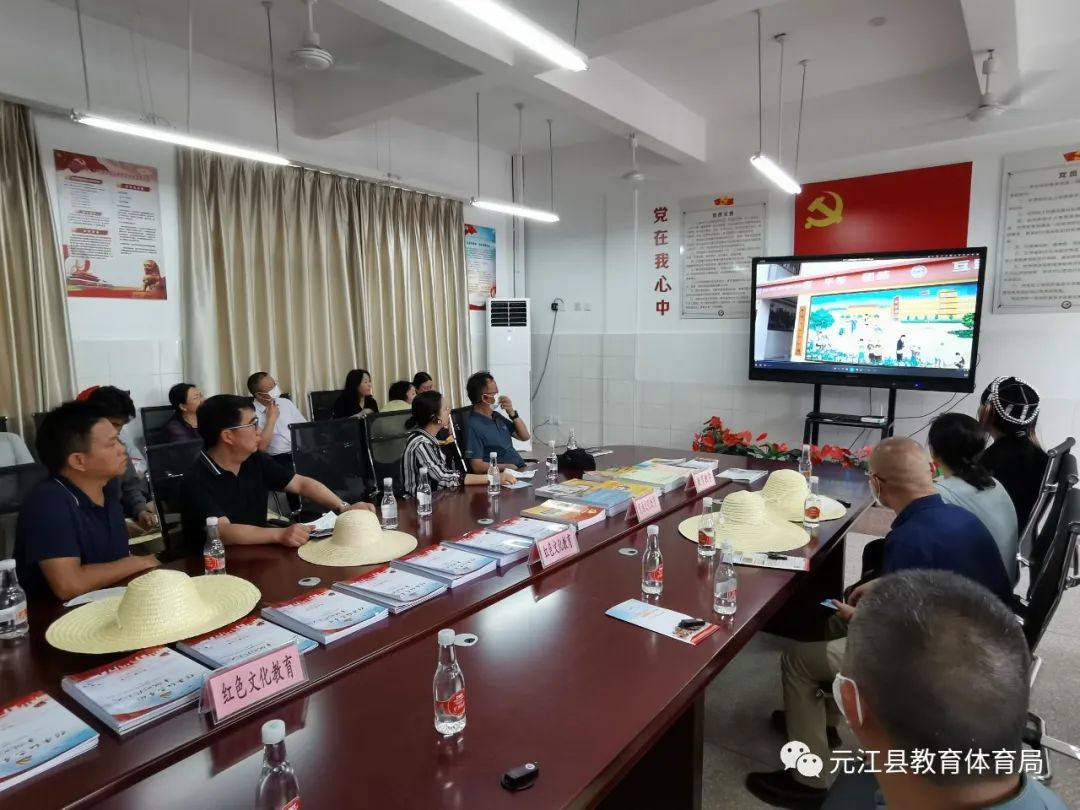玉溪市创建办观摩团莅临元江第二小学实地考察民族团结进步“进学校”工作 第11张