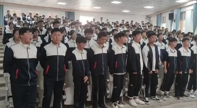 智慧点亮未来  中考铸就辉煌——小街一中八年级中考考前动员大会 第15张