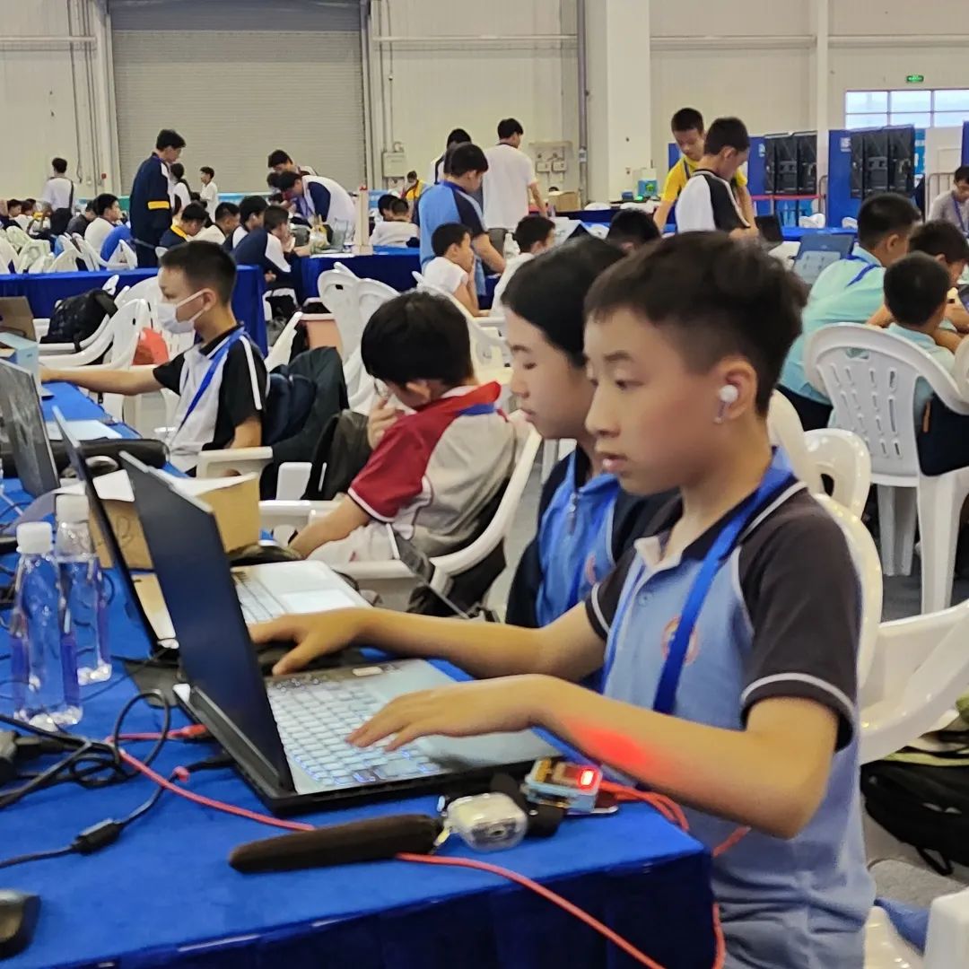 德小喜报|不断突破 智创未来——德小学子在2024年粤澳学生信息科技创新大赛中荣获一等奖 第4张 德小喜报|不断突破 智创未来——德小学子在2024年粤澳学生信息科技创新大赛中荣获一等奖 第4张