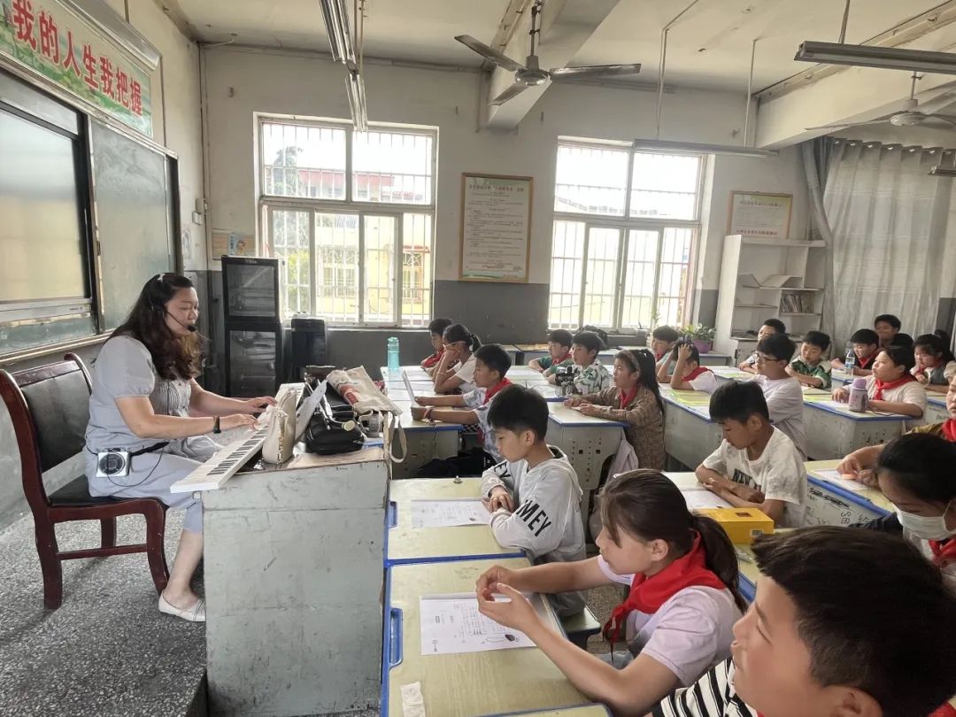 正午中心小学:深化教育交流 共促学生成长 第1张 正午中心小学:深化教育交流 共促学生成长 第1张