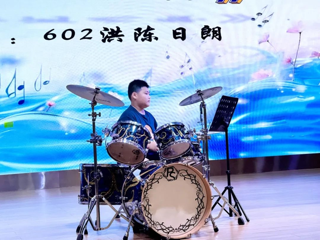 与你童乐 童心同行——晋梅小学第九届艺术节学生素养大赛暨六一节目汇演 第23张 与你童乐 童心同行——晋梅小学第九届艺术节学生素养大赛暨六一节目汇演 第23张