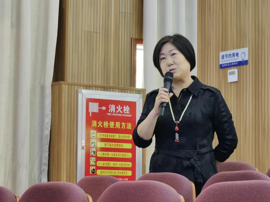 凤阳县沈珺小学语文名师工作室参加凤阳县“聚焦关键问题 共研复习策略”六年级语文复习研讨活动 第20张