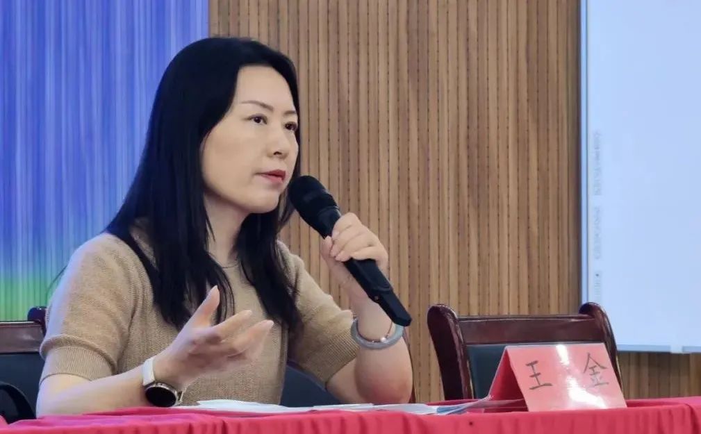 凤阳县沈珺小学语文名师工作室参加凤阳县“聚焦关键问题 共研复习策略”六年级语文复习研讨活动 第32张