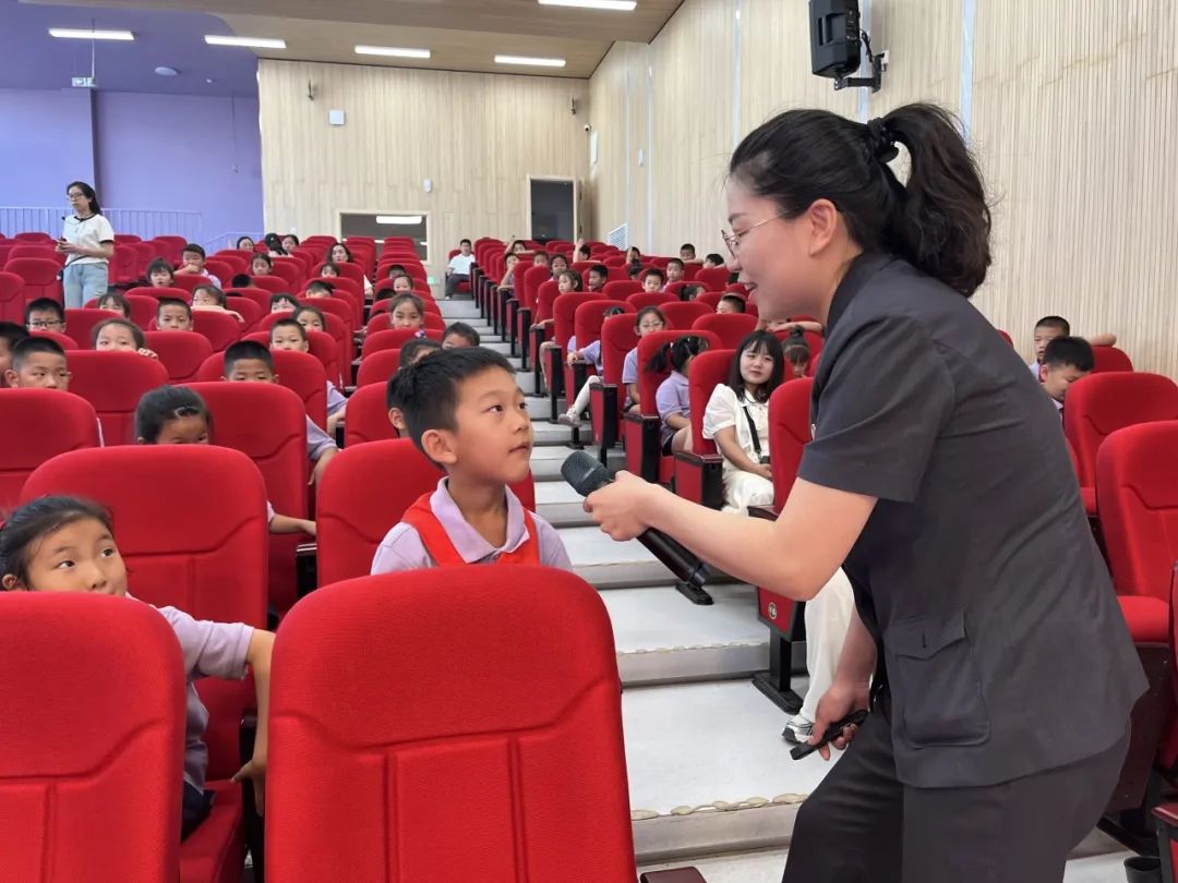 法伴少年行 护航助成长—仓盛路小学法治进校园活动 第13张 法伴少年行 护航助成长—仓盛路小学法治进校园活动 第13张