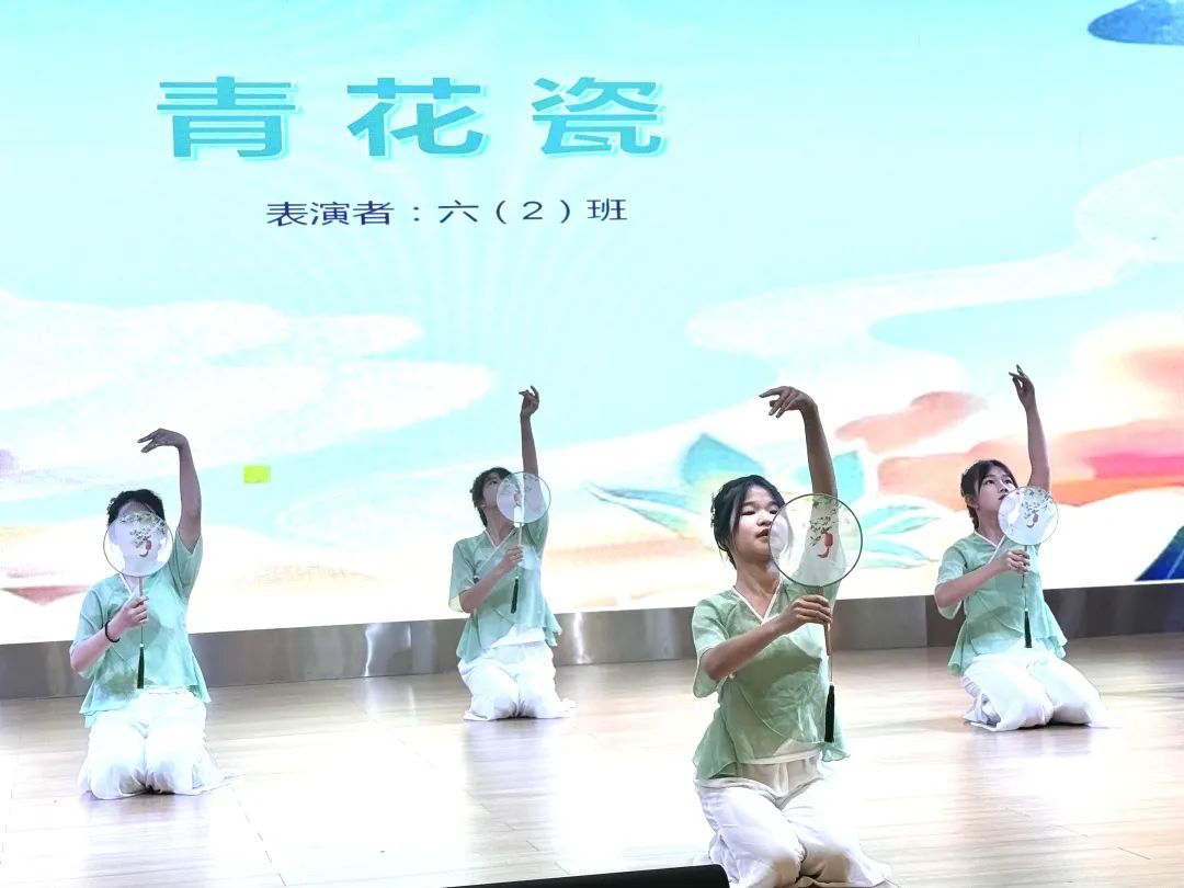 与你童乐 童心同行——晋梅小学第九届艺术节学生素养大赛暨六一节目汇演 第30张 与你童乐 童心同行——晋梅小学第九届艺术节学生素养大赛暨六一节目汇演 第30张