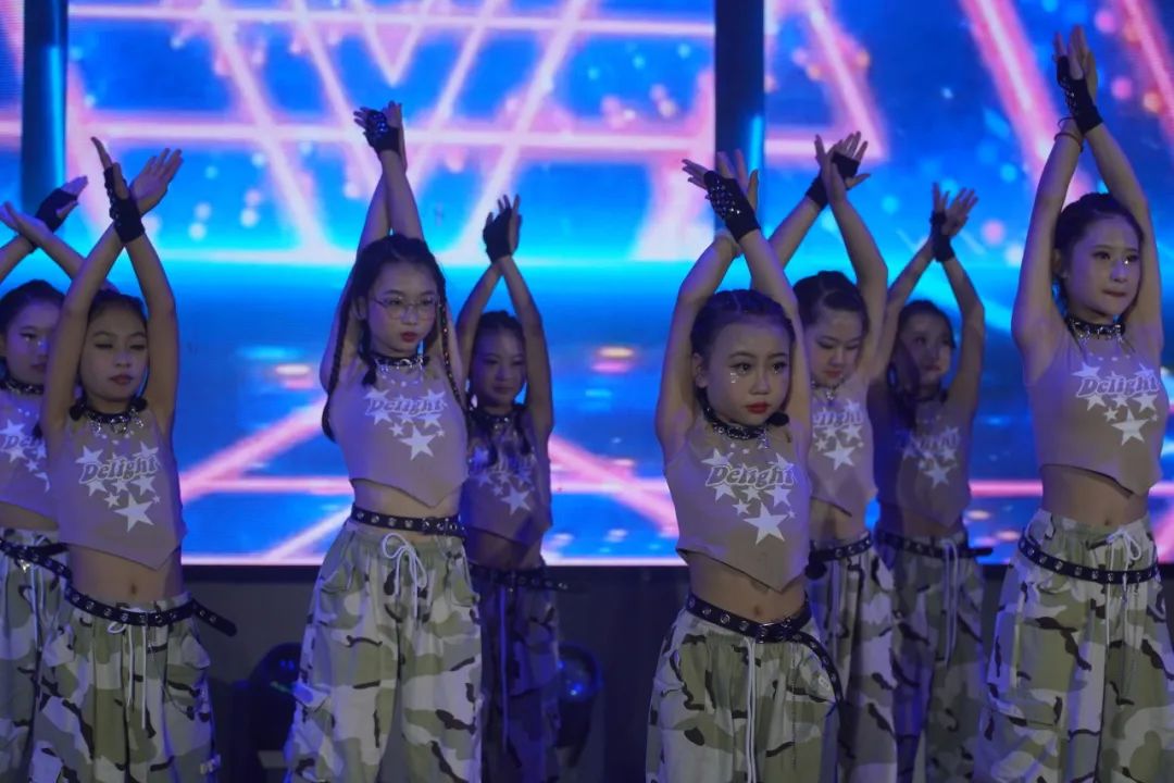 天立娃,如此多“骄”| 铜仁天立心智小学第三届素质成果汇演! 第68张 天立娃,如此多“骄”| 铜仁天立心智小学第三届素质成果汇演! 第68张