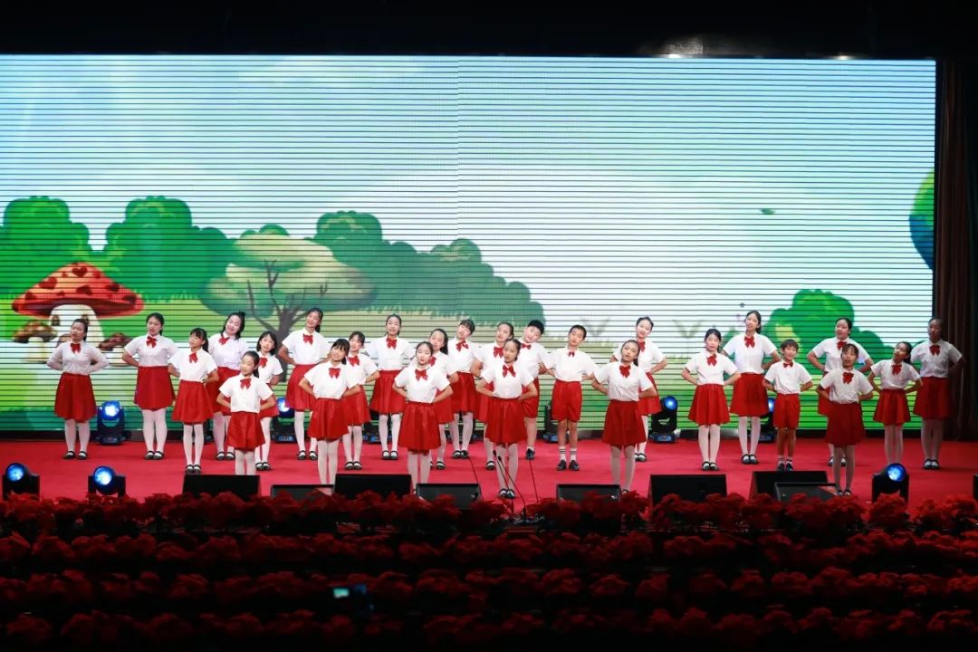和美·绽放——安定镇中心小学“六一”儿童节庆祝活动暨校园艺术节 第2张 和美·绽放——安定镇中心小学“六一”儿童节庆祝活动暨校园艺术节 第2张