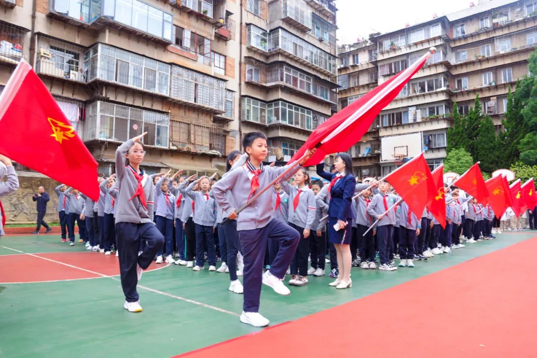 “红领巾 爱祖国”| 棕树营小学2024年“红领巾心向党 在阳光下成长”欢庆“六一”主题队日暨新队员入队仪式活动圆满举行 第18张 “红领巾 爱祖国”| 棕树营小学2024年“红领巾心向党 在阳光下成长”欢庆“六一”主题队日暨新队员入队仪式活动圆满举行 第18张