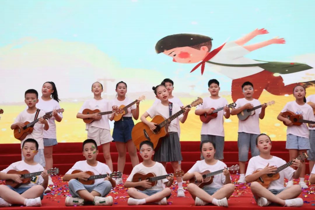 【喜迎六一】鲤城区第三实验小学“强国复兴有我,争做时代新人”庆六一表彰大会暨少年宫活动成果汇报展演(一) 第42张 【喜迎六一】鲤城区第三实验小学“强国复兴有我,争做时代新人”庆六一表彰大会暨少年宫活动成果汇报展演(一) 第42张