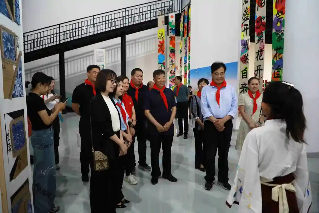 七彩童年 天天向上 | 宋庄镇中心小学校园艺术节在上上国际美术馆开幕 第36张