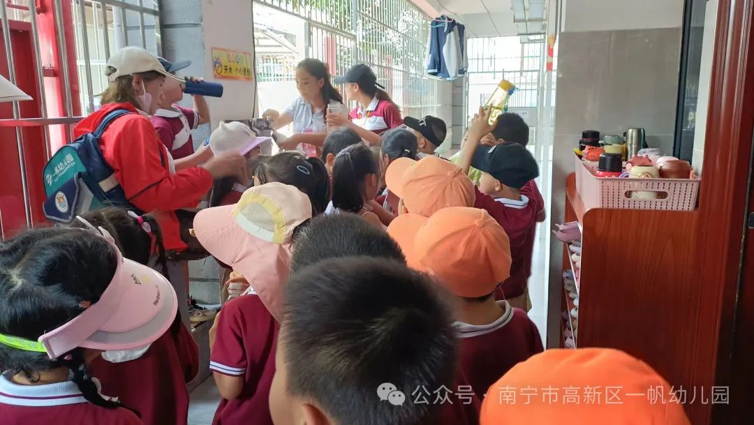 初探小学,助力幼小衔接——南宁市高新技术产业开发区一帆幼儿园 2024年春季学期参观小学活动 第34张