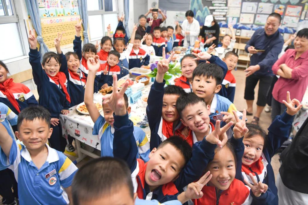 泰”美味啦!|育才小学“庆六一”食博会活动 第14张