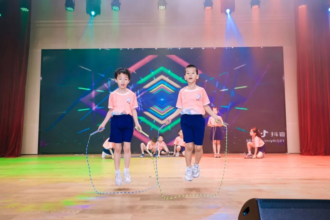 盐田区教科院附属永安小学第二届校园艺体节系列活动——以文化人篇 第41张 盐田区教科院附属永安小学第二届校园艺体节系列活动——以文化人篇 第41张