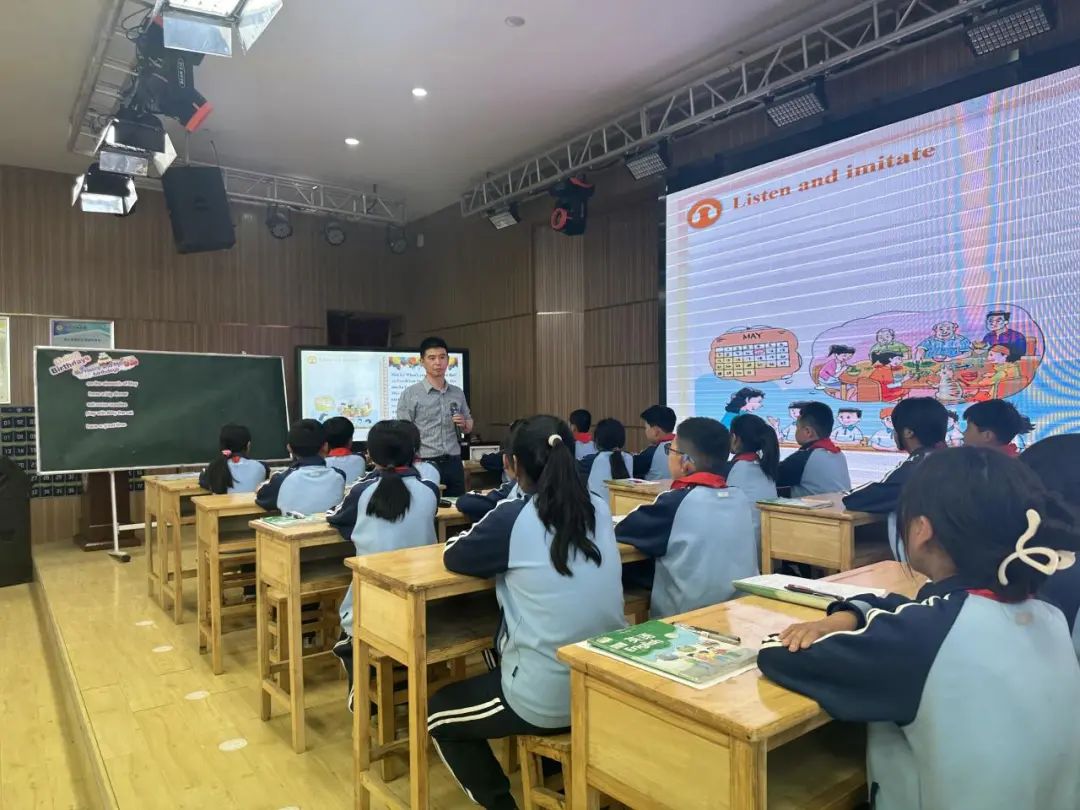 杨集中心小学 承办 2024年度李丽名师工作站小学英语项目展示活动 第16张