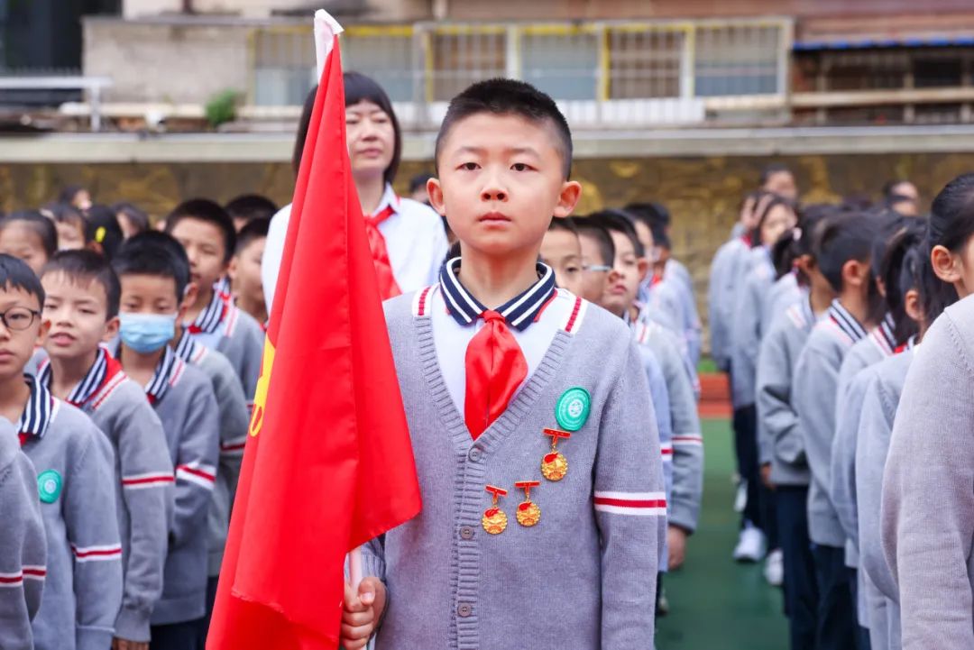 “红领巾 爱祖国”| 棕树营小学2024年“红领巾心向党 在阳光下成长”欢庆“六一”主题队日暨新队员入队仪式活动圆满举行 第14张 “红领巾 爱祖国”| 棕树营小学2024年“红领巾心向党 在阳光下成长”欢庆“六一”主题队日暨新队员入队仪式活动圆满举行 第14张