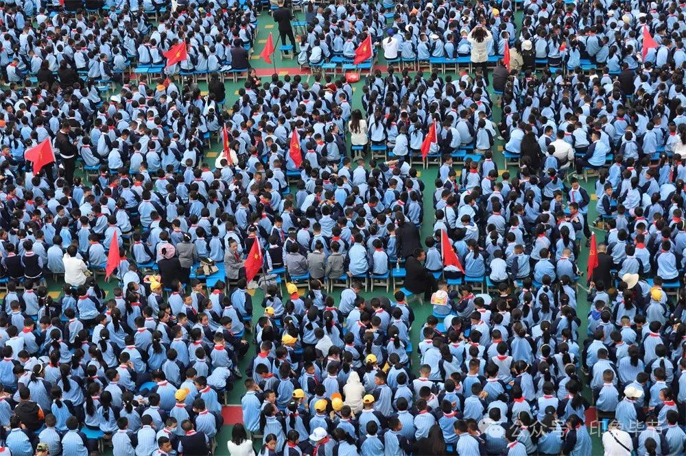威宁县第一小学举行“红领巾 爱祖国”庆“六一”主题活动暨第十六届校园文化艺术节 第10张