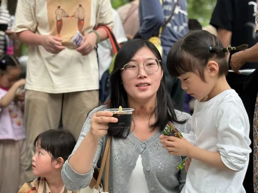 “欢乐六一,趣享成长”——燕子山小学附属幼儿园二部“庆六一”亲子主题活动 第86张