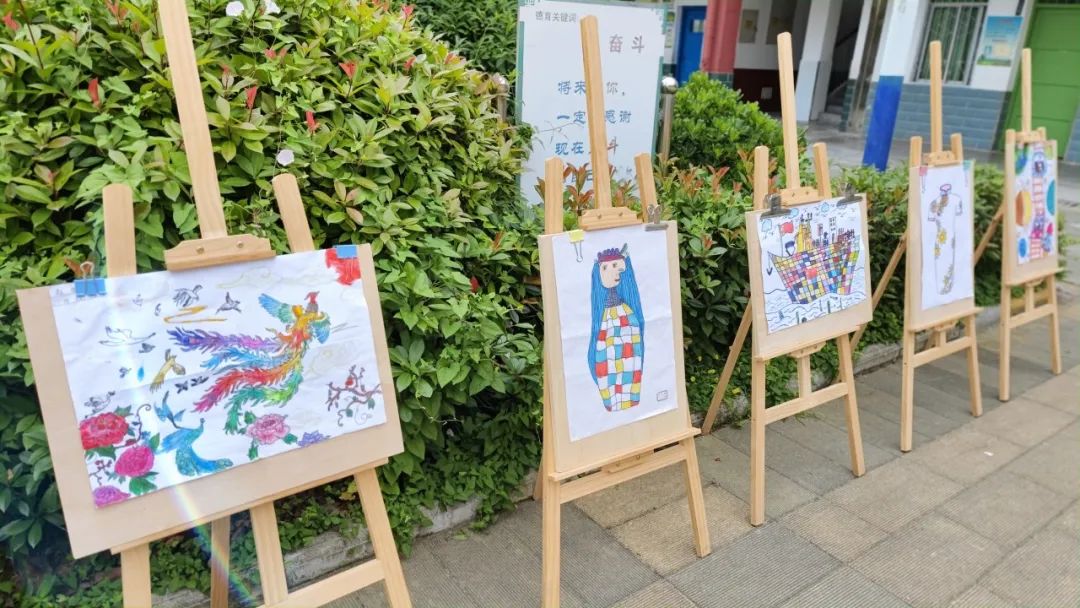 胡家营镇中心小学2024校园文化艺术节暨入队颁章仪式 第20张