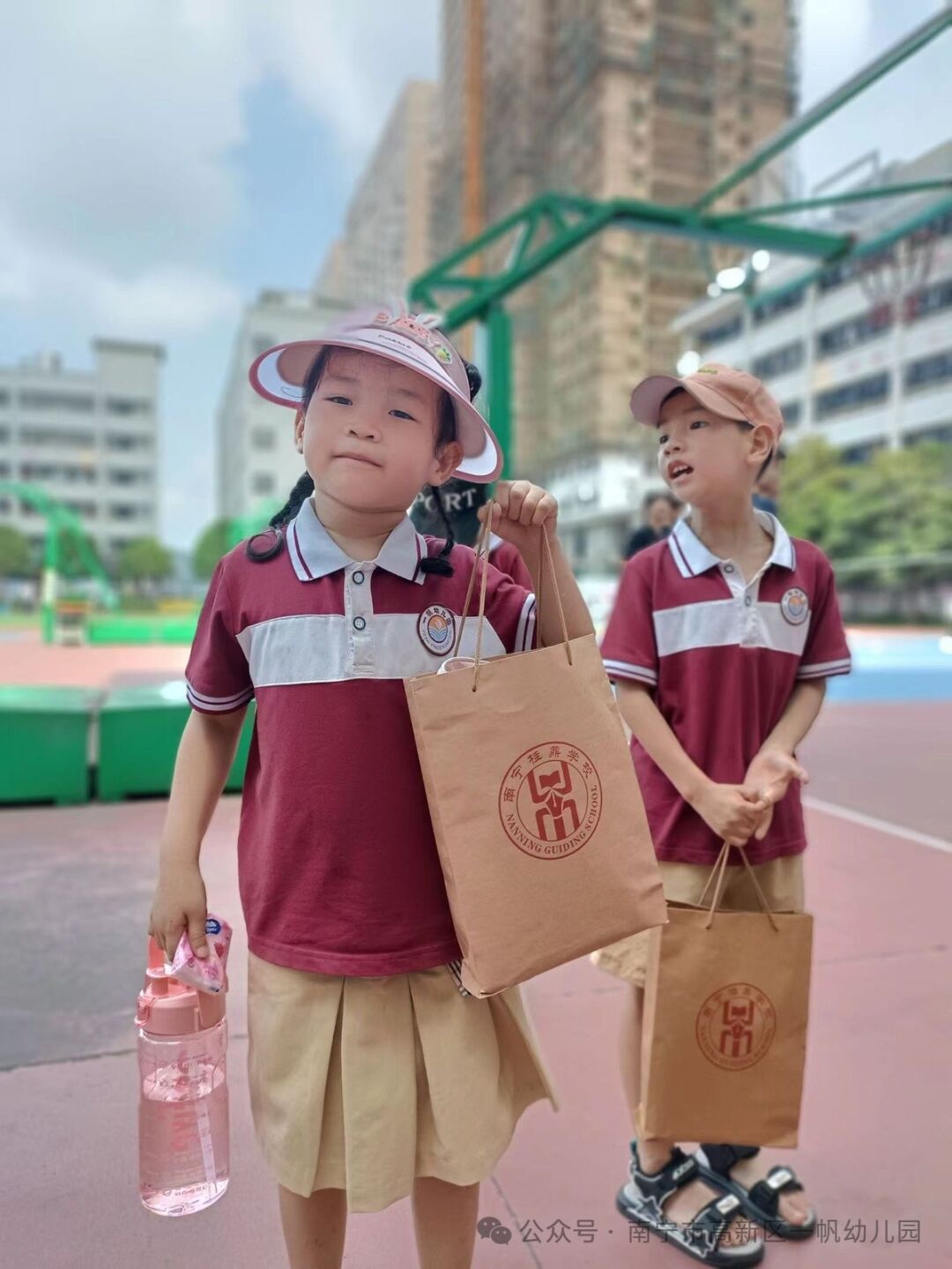 初探小学,助力幼小衔接——南宁市高新技术产业开发区一帆幼儿园 2024年春季学期参观小学活动 第45张