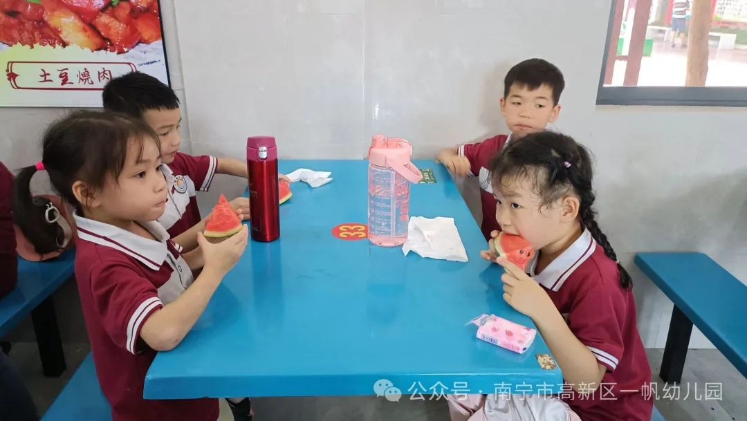 初探小学,助力幼小衔接——南宁市高新技术产业开发区一帆幼儿园 2024年春季学期参观小学活动 第39张