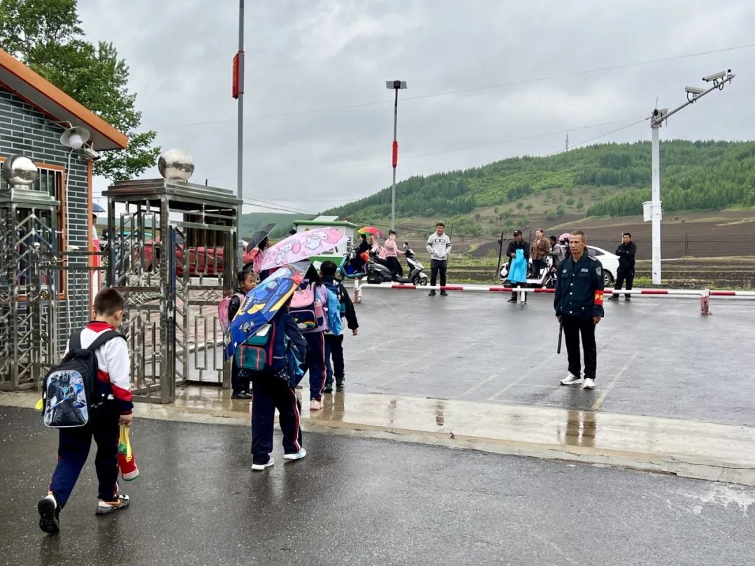 罗子沟镇中心小学校5月27日-5月31日简报 第41张