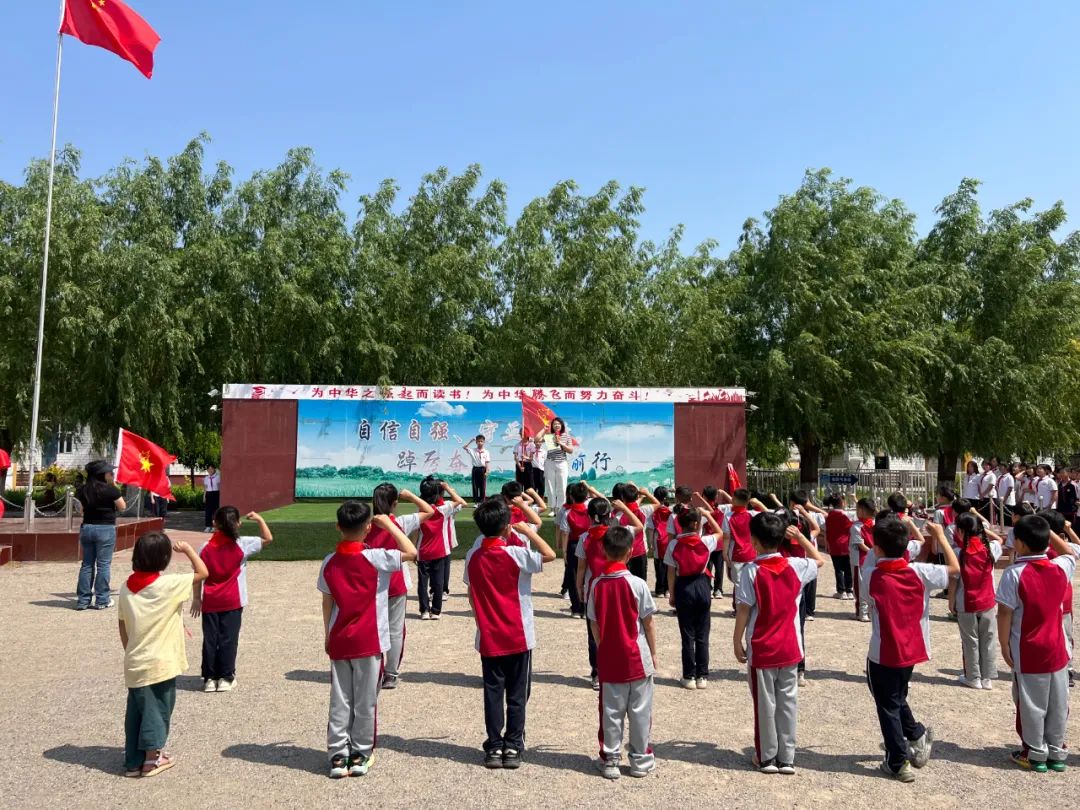 “保持童真,天天开心”赵各庄小学第十四周工作总结 第4张 “保持童真,天天开心”赵各庄小学第十四周工作总结 第4张