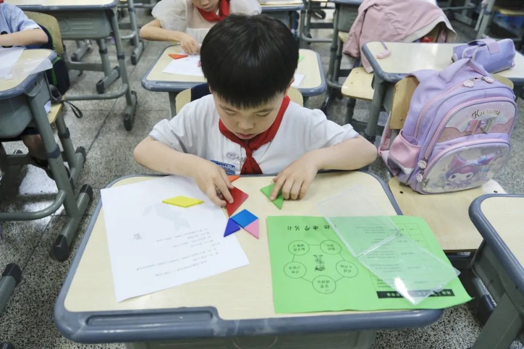 亦玩亦学,欢庆六一——水头镇实验小学六一游园暨项目学评活动 第23张 亦玩亦学,欢庆六一——水头镇实验小学六一游园暨项目学评活动 第23张
