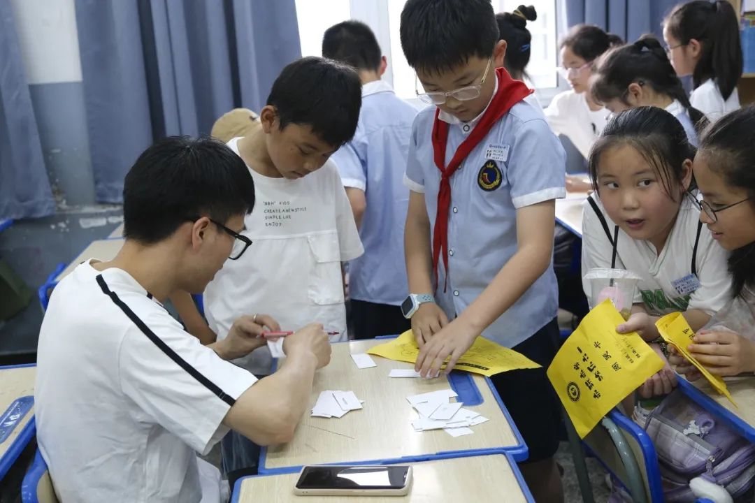 亦玩亦学,欢庆六一——水头镇实验小学六一游园暨项目学评活动 第31张 亦玩亦学,欢庆六一——水头镇实验小学六一游园暨项目学评活动 第31张