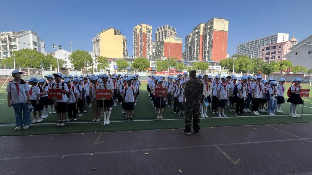 贵池区百荷小学五年级传统文化及军事拓展研学实践教育活动 第7张 贵池区百荷小学五年级传统文化及军事拓展研学实践教育活动 第7张