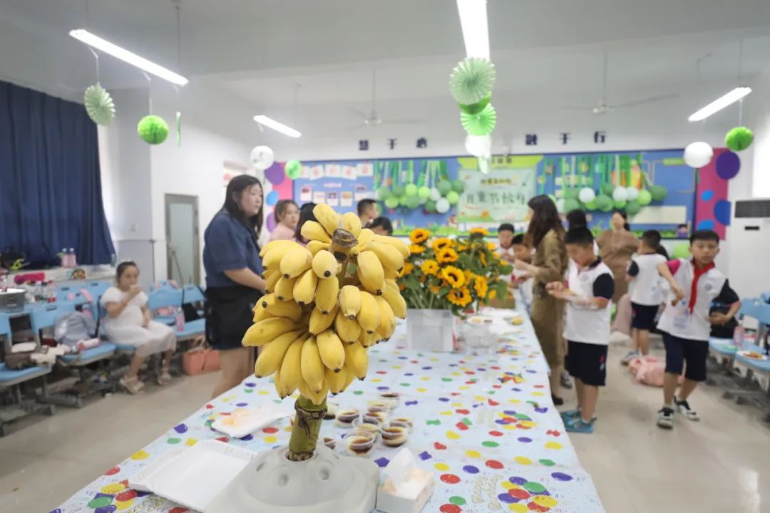 【两江德育·少先队活动】两江小学2024年“童心盛宴 欢乐六一”儿童节系列活动 第87张 【两江德育·少先队活动】两江小学2024年“童心盛宴 欢乐六一”儿童节系列活动 第87张
