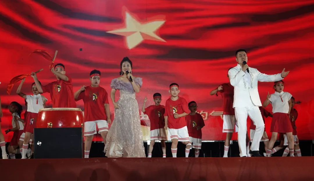 红领巾爱祖国 | 忻州市长征小学西校区举行2024年“童心萌动 乐享六一”庆六一文艺汇演 第33张