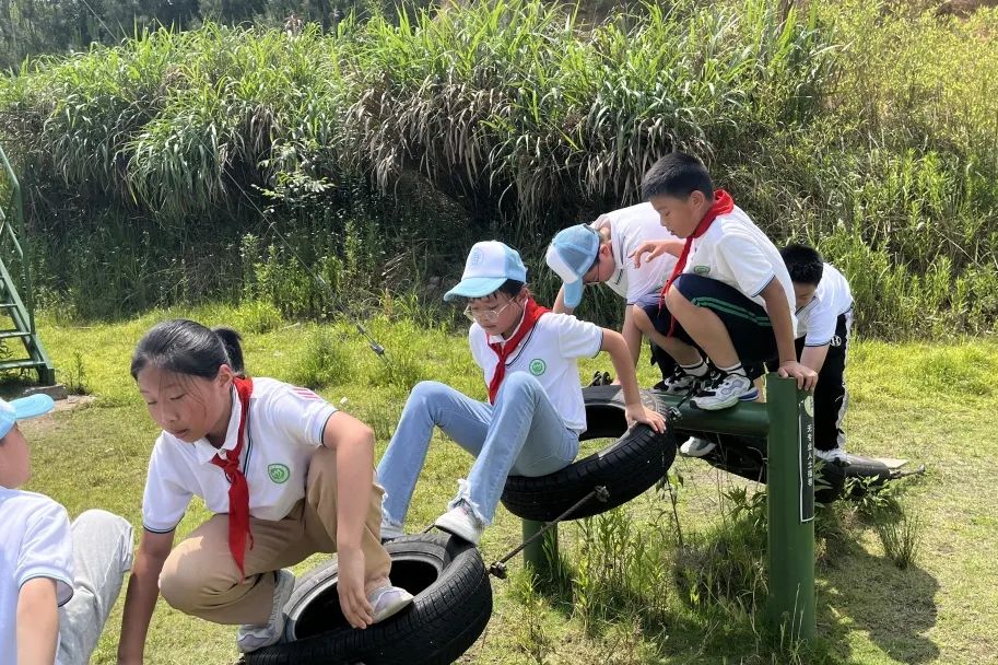 贵池区百荷小学五年级传统文化及军事拓展研学实践教育活动 第19张 贵池区百荷小学五年级传统文化及军事拓展研学实践教育活动 第19张
