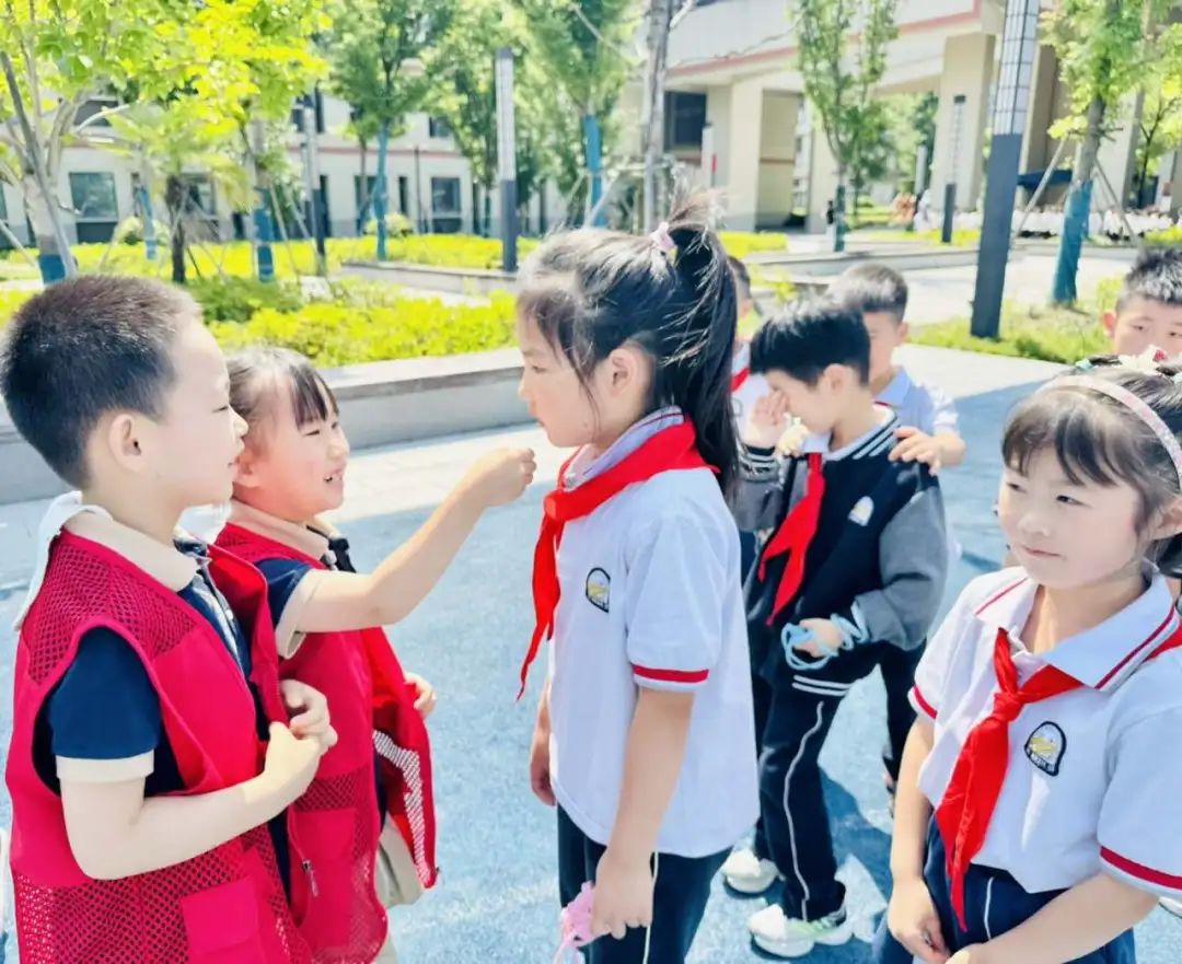 【幼小衔接】“趣”探小学,“幼”见成长——金茂幼儿园幼小衔接系列活动之参观小学(第九期) 第47张