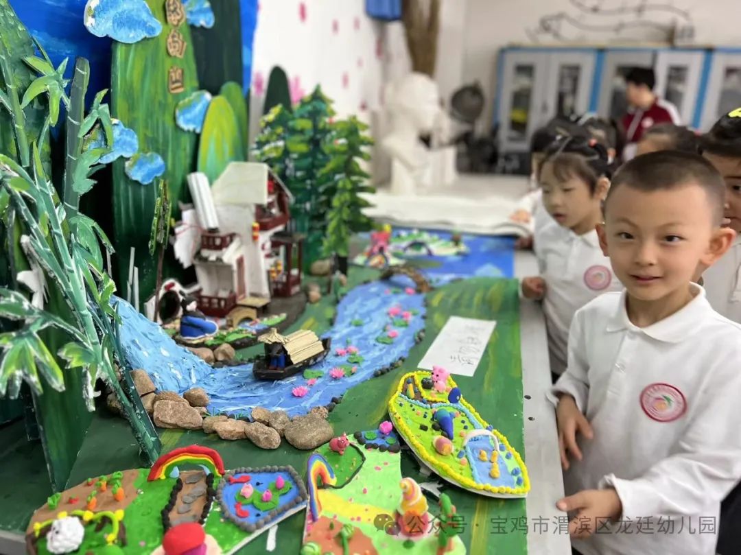 小学初体验 衔接助成长——宝鸡市渭滨区龙廷幼儿园参观小学活动 第29张 小学初体验 衔接助成长——宝鸡市渭滨区龙廷幼儿园参观小学活动 第29张
