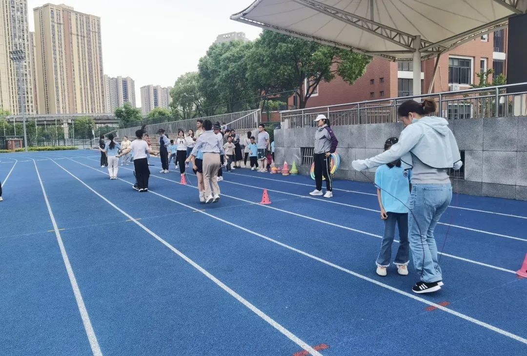 春城实验小学第十一届体育节来喽!精彩纷呈,邀您来看 第64张