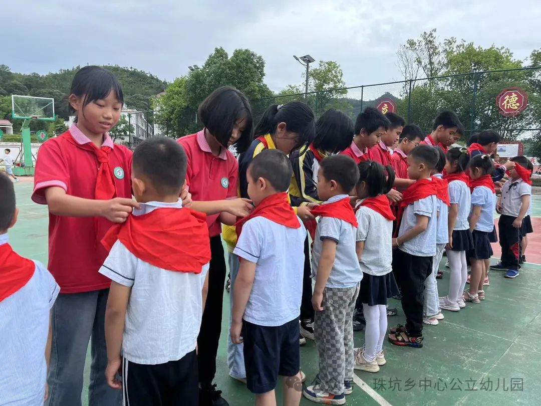 走进小学 体验成长--石城县珠坑乡中心公立幼儿园参观小学活动 第20张
