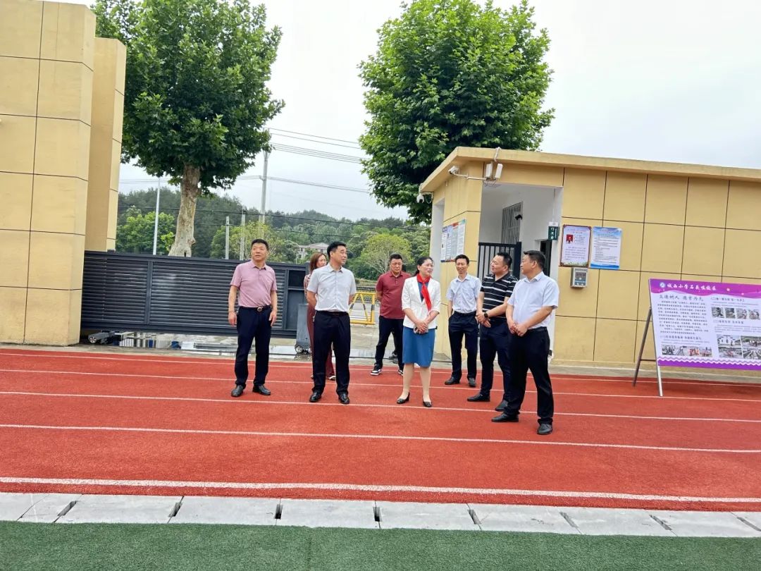 英山县城西小学一周工作回顾【第三十三期】(5月27日-6月2日) 第22张 英山县城西小学一周工作回顾【第三十三期】(5月27日-6月2日) 第22张
