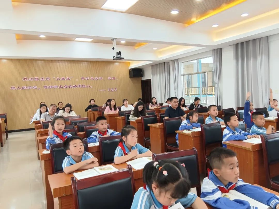 丹寨县城关第一小学第十四周要闻回顾 第41张