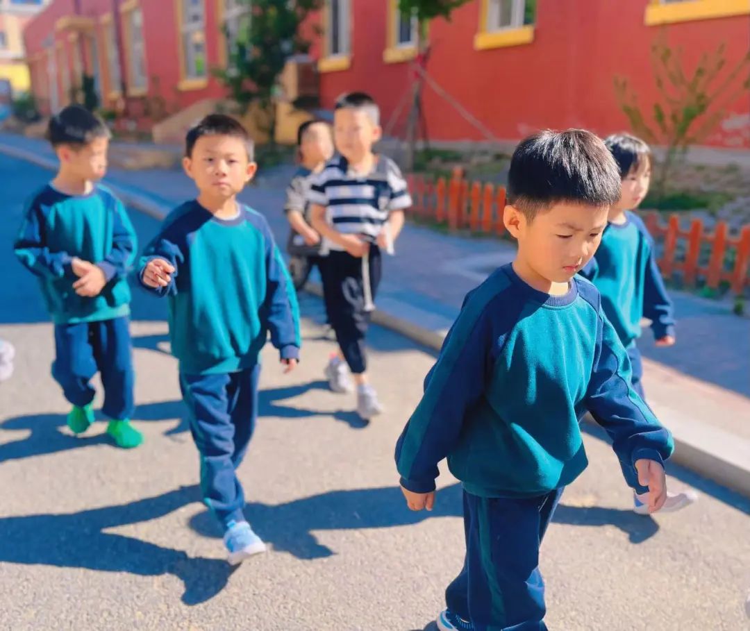 【阳光•小学】大班幼小衔接&探秘小学,快乐衔接—— 沈北新区第三幼儿园锦绣分园 第19张 【阳光•小学】大班幼小衔接&探秘小学,快乐衔接—— 沈北新区第三幼儿园锦绣分园 第19张