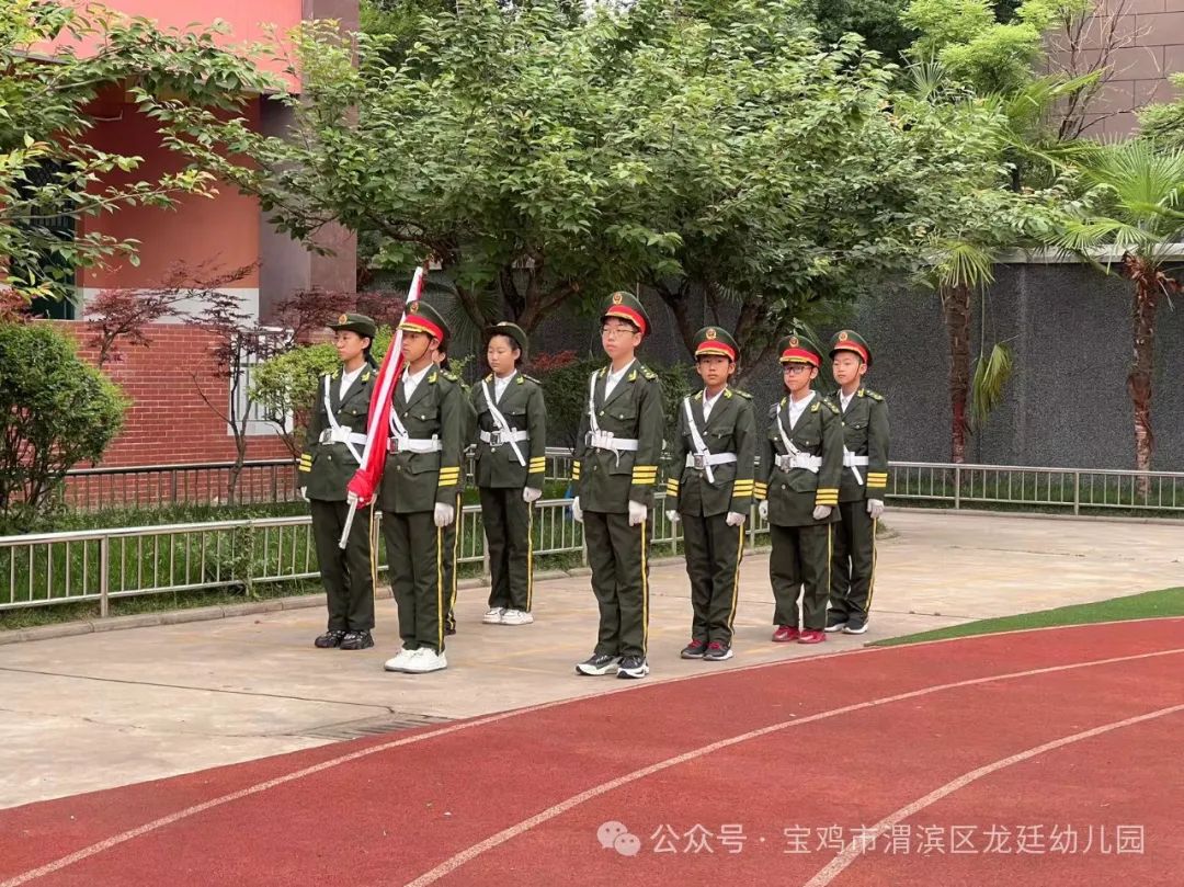 小学初体验 衔接助成长——宝鸡市渭滨区龙廷幼儿园参观小学活动 第7张 小学初体验 衔接助成长——宝鸡市渭滨区龙廷幼儿园参观小学活动 第7张