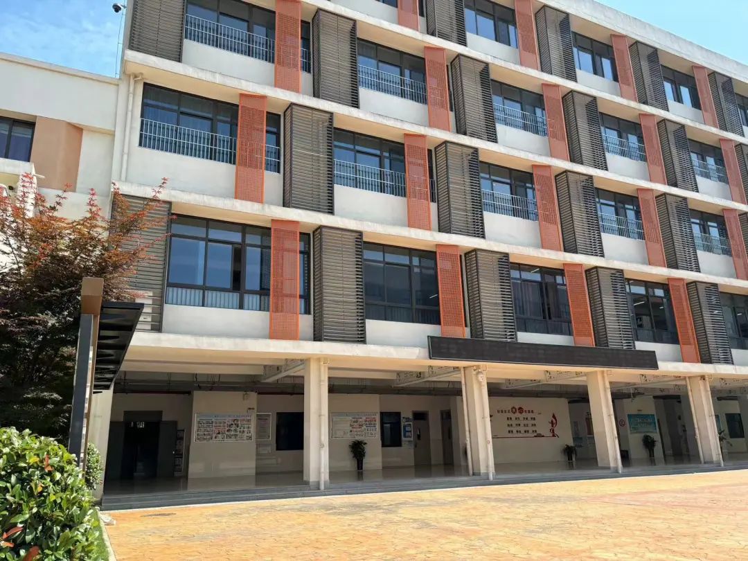 【幼小衔接】走进小学,体验成长——无为市南惠幼儿园教育集团本部大班组参观小学活动 第71张 【幼小衔接】走进小学,体验成长——无为市南惠幼儿园教育集团本部大班组参观小学活动 第71张