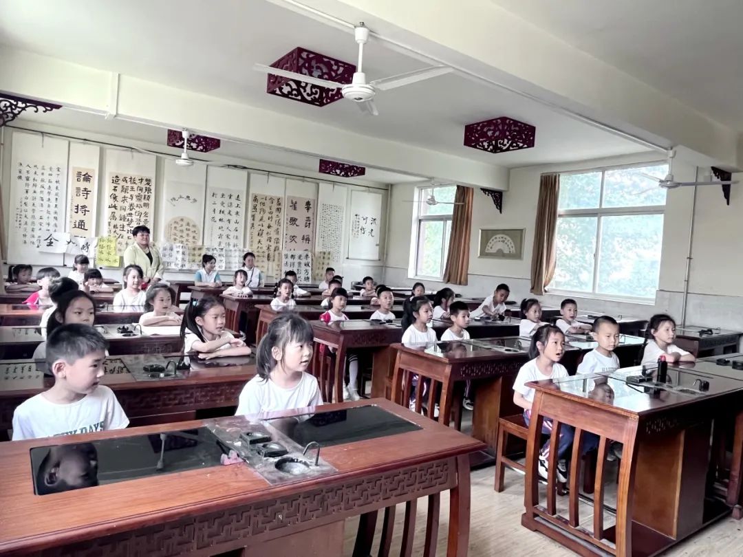 小学零距离  成长初体验 ——阎良区第一幼儿园大班幼儿参观小学纪实 第41张
