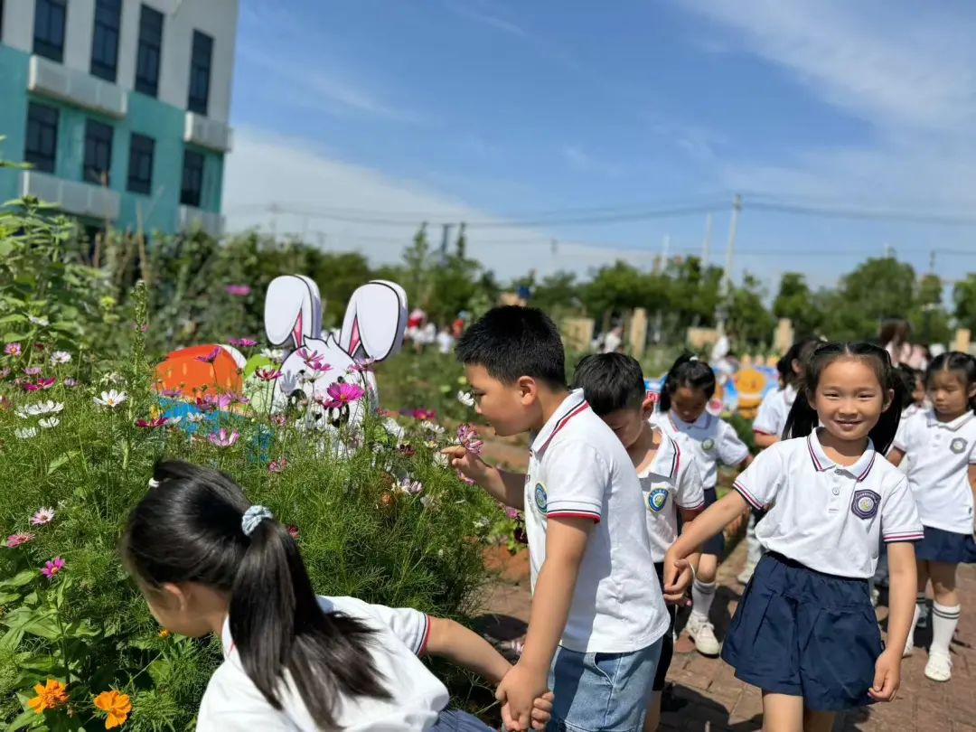 【幼小衔接】走进小学,体验成长——无为市南惠幼儿园教育集团本部大班组参观小学活动 第105张 【幼小衔接】走进小学,体验成长——无为市南惠幼儿园教育集团本部大班组参观小学活动 第105张
