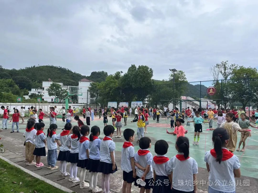 走进小学 体验成长--石城县珠坑乡中心公立幼儿园参观小学活动 第19张