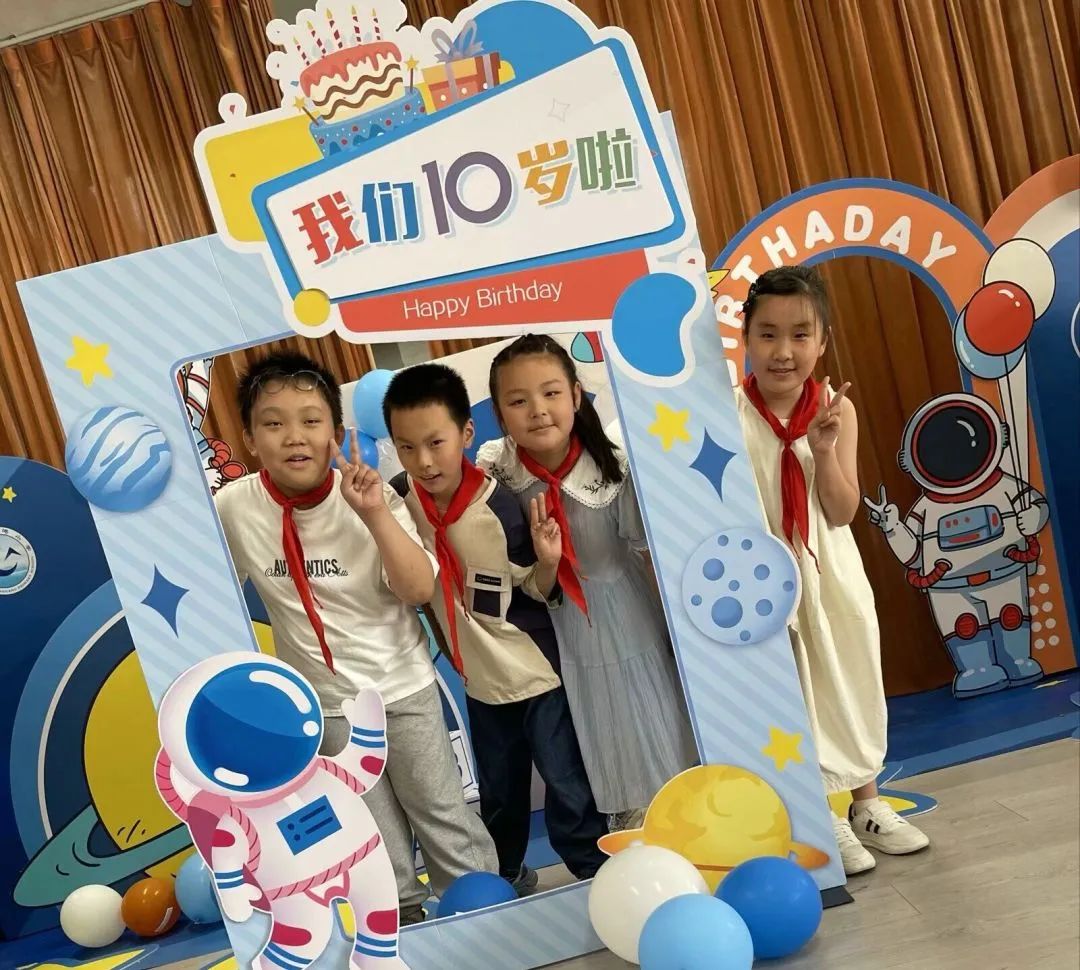 【实小教育集团•城港小学】“拾”级而上,快乐成长——城港小学三年级成长仪式 第71张 【实小教育集团•城港小学】“拾”级而上,快乐成长——城港小学三年级成长仪式 第71张
