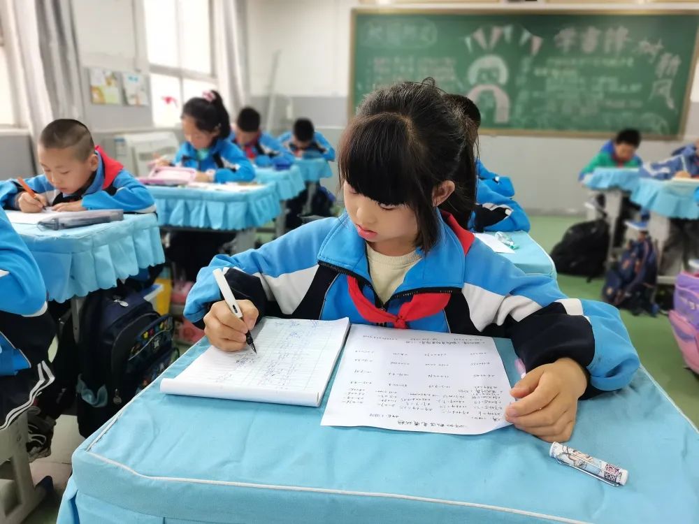 动态 | 淳化县北关小学举行数学计算能力竞赛活动 淳化教育 第7张 动态 | 淳化县北关小学举行数学计算能力竞赛活动 淳化教育 第7张