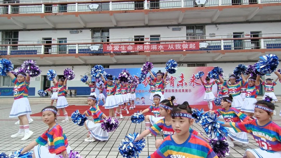 星光小学举行“ 同心守护 ·共育未来 ”家长开放日暨六一文艺汇演活动 第35张 星光小学举行“ 同心守护 ·共育未来 ”家长开放日暨六一文艺汇演活动 第35张